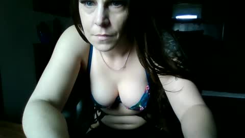 Snapshot of mrstxoxo4594 chatting on 03-01-25, 05:05 Mrstxoxo4594 online show from 03-01-25, 05:05