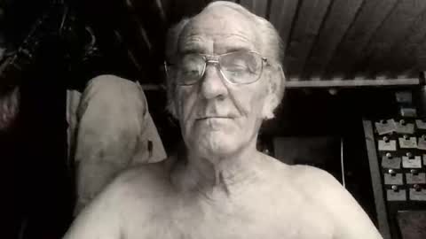 Chuck online show from 03-21-26, 12:21