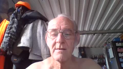 Chuck online show from 06-04-26, 04:24