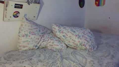 Snapshot of mrvenusx chatting on 05-15-26, 11:23 Mrs Venus online show from 05-15-26, 11:23