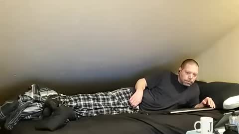 Snapshot of mrxhere chatting on 02-16-25, 04:10 mrxhere online show from 02-16-25, 04:10