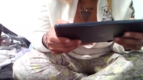 Snapshot of ms2wet4u1000 chatting on 10-31-25, 03:02 ms2wet4u1000 online show from 10-31-25, 03:02