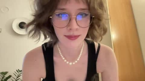 ms_christiana online show from 06-02-26, 06:21