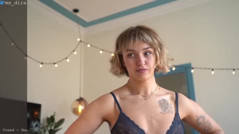 Snapshot of ms_dira chatting on 03-07-26, 11:07 dira and the riru tribe online show from 03-07-26, 11:07