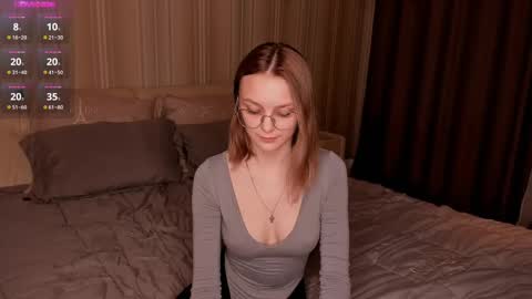 Elizabeth online show from 02-28-25, 06:09