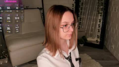 Elizabeth online show from 03-02-25, 03:48