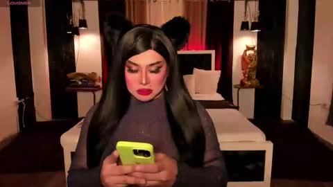 Samantha online show from 12-09-24, 11:47