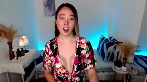 Evon online show from 12-23-25, 01:14