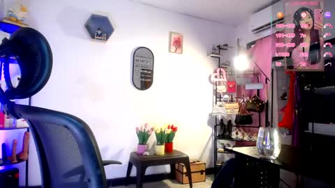 MISS LISSA online show from 04-01-26, 07:55