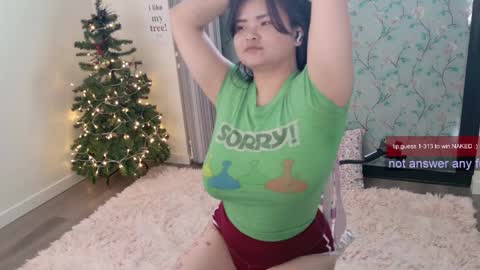 Snapshot of ms_mochii chatting on 02-01-25, 10:13 R o r i SnapChat heyroriv2 wednesday - sunday Noon oclock mountain - 5pm mountain online show from 02-01-25, 10:13