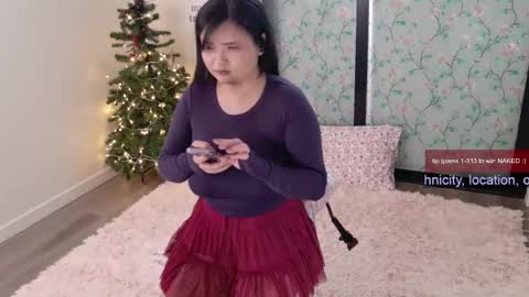 Snapshot of ms_mochii chatting on 02-14-25, 11:20 R o r i SnapChat heyroriv2 wednesday - sunday Noon oclock mountain - 5pm mountain online show from 02-14-25, 11:20