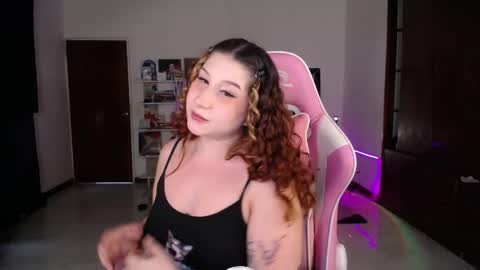 Snapshot of ms_ratuelita chatting on 05-18-26, 06:47 Manuela3 online show from 05-18-26, 06:47