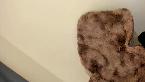 selena online show from 01-10-25, 07:04