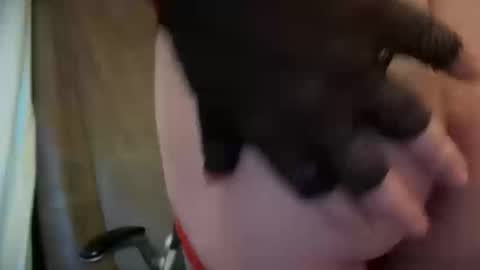 Snapshot of mskarentoy chatting on 10-09-25, 10:19 mskarentoy online show from 10-09-25, 10:19