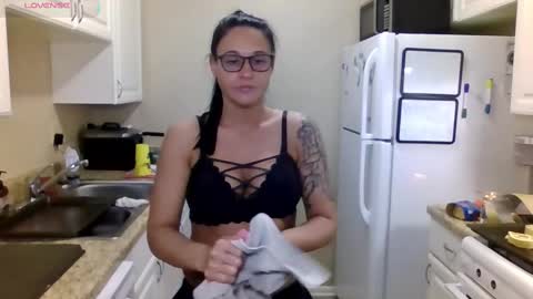 Snapshot of mskinkypunishur chatting on 10-02-25, 01:18 mskinkypunishur online show from 10-02-25, 01:18
