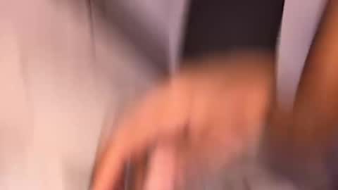 Snapshot of mskitty000 chatting on 12-05-25, 04:25 mskitty000 online show from 12-05-25, 04:25