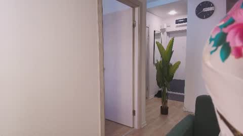 msmelaniaa online show from 07-03-26, 06:20