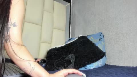 Snapshot of mss_mar chatting on 01-25-25, 09:15 FERNANDA 3 online show from 01-25-25, 09:15