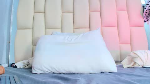 Snapshot of mss_mar chatting on 09-17-25, 03:19 FERNANDA 3 online show from 09-17-25, 03:19