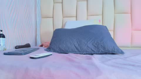 Snapshot of mss_mar chatting on 09-25-25, 03:10 FERNANDA 3 online show from 09-25-25, 03:10