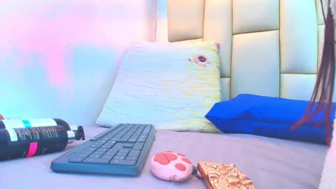 Snapshot of mss_mar chatting on 10-09-25, 03:04 FERNANDA 3 online show from 10-09-25, 03:04