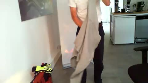 mucfag online show from 10-02-25, 04:14