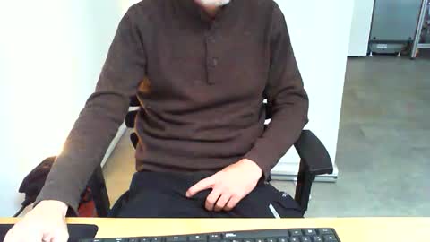 mucfag online show from 01-10-26, 09:44