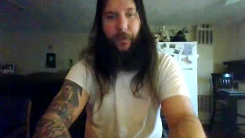 Snapshot of mudge chatting on 02-22-25, 03:12 Mudge online show from 02-22-25, 03:12