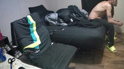 Muffdiver online show from 03-03-26, 02:18