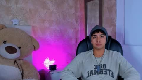 Snapshot of muichiro_tokito1 chatting on 01-03-25, 05:17 muichiro tokito1 online show from 01-03-25, 05:17