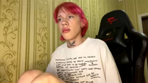 Polik online show from 12-04-25, 02:37