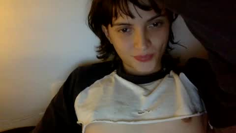 Snapshot of munchi_ chatting on 02-18-25, 11:19   online show from 02-18-25, 11:19