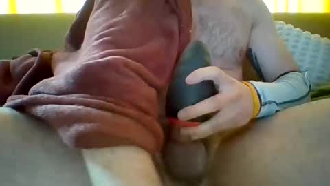 Snapshot of mundanephotos chatting on 12-20-25, 09:05 mundanephotos online show from 12-20-25, 09:05