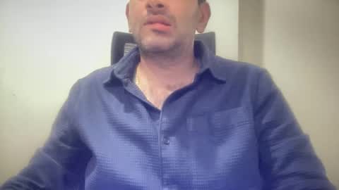 munnabobby2008 online show from 11-24-25, 04:18