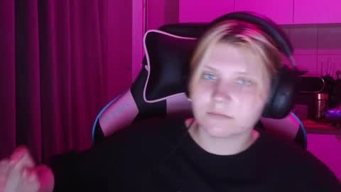 Milana online show from 05-29-26, 04:38