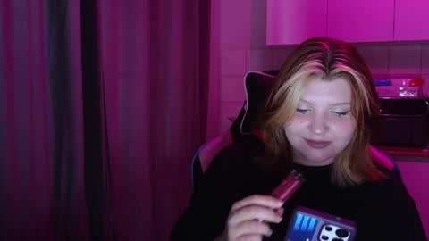 Milana online show from 06-01-26, 02:41