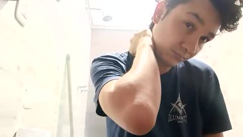 Sebastian online show from 03-07-25, 12:34