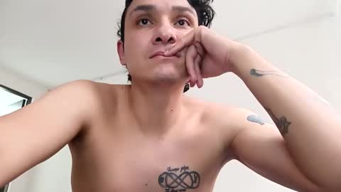 Sebastian online show from 03-08-25, 12:20