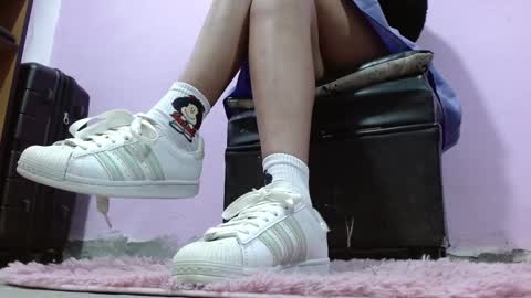 Snapshot of murielbrown chatting on 02-06-25, 12:22 Muriel online show from 02-06-25, 12:22