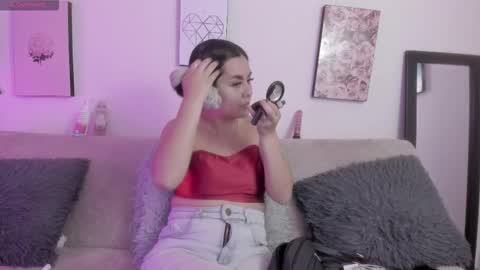 Snapshot of muriell_69 chatting on 01-06-26, 07:39 muriell_69 online show from 01-06-26, 07:39