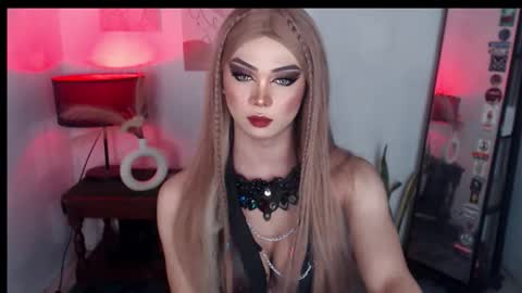 Snapshot of murphy_bitches chatting on 10-22-25, 05:56 MURPHY online show from 10-22-25, 05:56