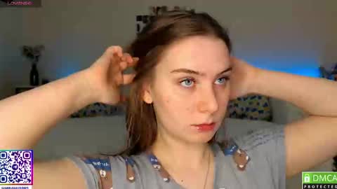 Mira online show from 02-19-25, 03:28