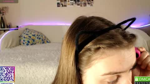 Mira online show from 02-28-25, 08:42