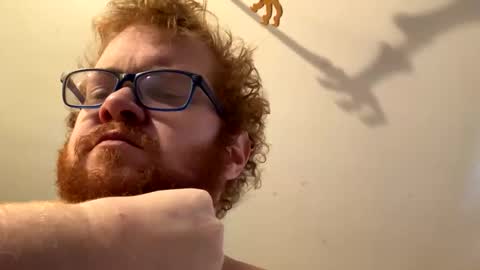 Snapshot of murtyg chatting on 01-18-26, 07:39 murtyg online show from 01-18-26, 07:39