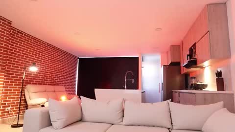 Nick online show from 10-12-25, 12:26