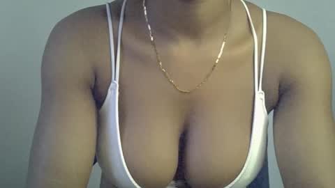 muscle_queen0 online show from 03-02-26, 06:36