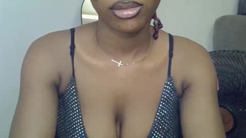 muscle_queen0 online show from 03-05-26, 08:16