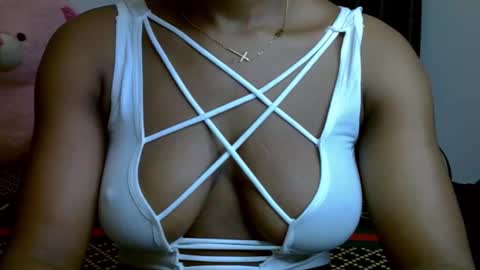 muscle_queen0 online show from 03-11-26, 10:10