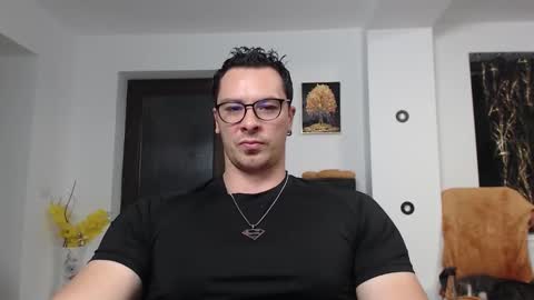 Snapshot of muscleaj69 chatting on 11-08-25, 03:34 AJ online show from 11-08-25, 03:34