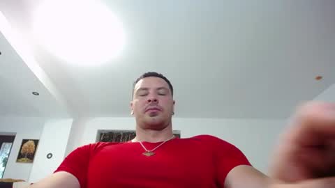 Snapshot of muscleaj69 chatting on 06-26-26, 06:07 AJ online show from 06-26-26, 06:07